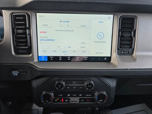 New 2025 Ford Bronco Outer Banks w/ Sasquatch Package image 19