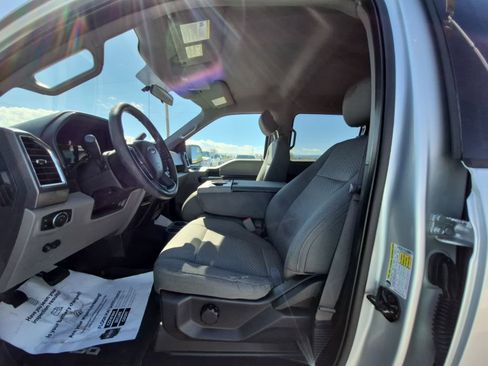 Used 2015 Ford F150 XLT image 14