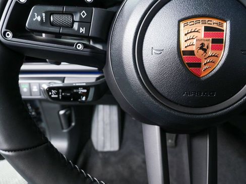 New 2026 Porsche Panamera 4 image 10