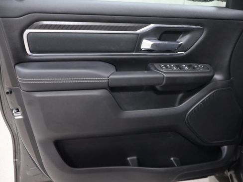 New 2026 RAM 1500 4x4 Crew Cab image 9