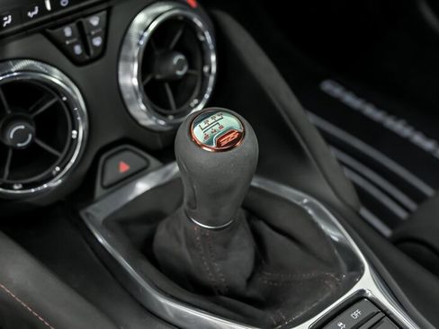 Used 2017 Chevrolet Camaro ZL1 image 33