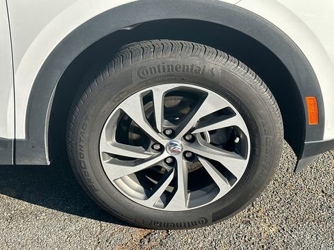 Used 2022 Buick Envision Essence w/ Safety Package image 12