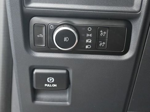 Used 2024 Ford F150 XL w/ Equipment Group 103A High AWD/4WD image 17