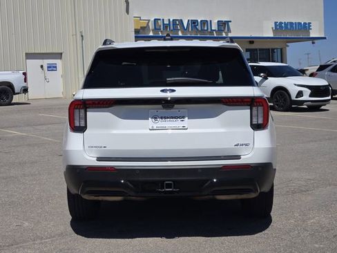 Used 2025 Ford Explorer ST-Line AWD/4WD image 6