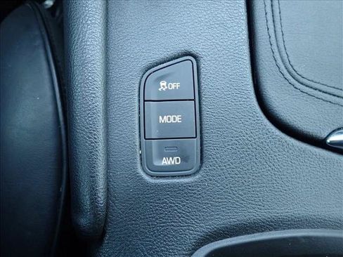 Used 2017 Cadillac XT5 Platinum w/ Driver Assist Package AWD/4WD image 20
