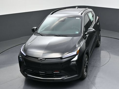 New 2027 Chevrolet Bolt RS w/ Technology Package FWD image 45