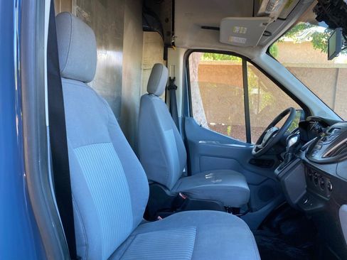 Used 2019 Ford Transit 250 148 High Roof Extended RWD image 31