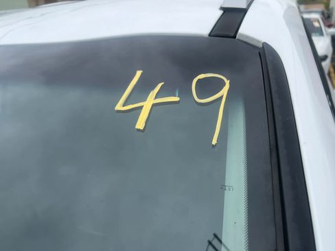 Used 2018 Kia Sorento LX image 34