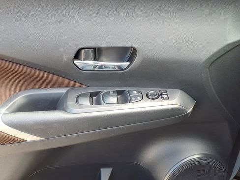 Used 2023 Nissan Kicks SR FWD image 22