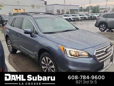 Used 2016 Subaru Outback 2.5i Limited AWD/4WD image 1