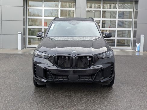 Used 2025 BMW X5 M60i image 9