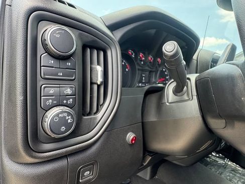 Used 2024 Chevrolet Silverado 2500 Custom w/ Custom Value Package AWD/4WD image 6