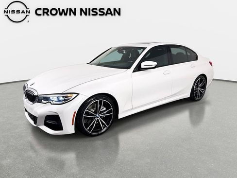Used 2020 BMW 330i Sedan w/ M Sport Package RWD image 1