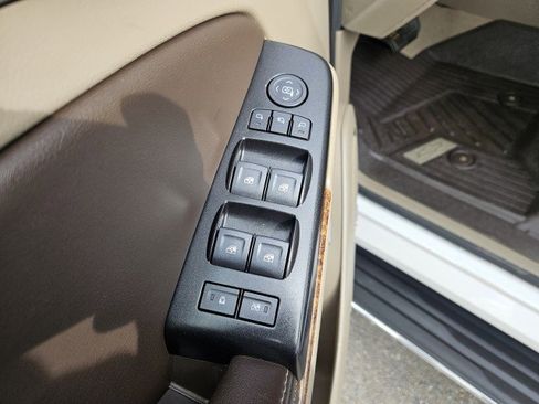 Used 2020 Chevrolet Tahoe Premier w/ Max Trailering Package image 10