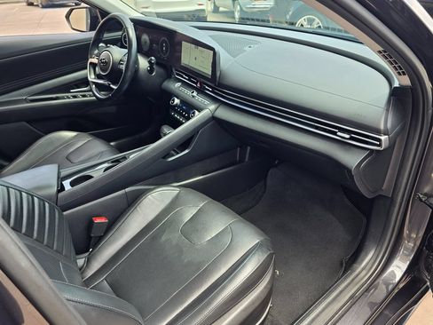 Used 2021 Hyundai Elantra Limited w/ Cargo Package FWD image 14