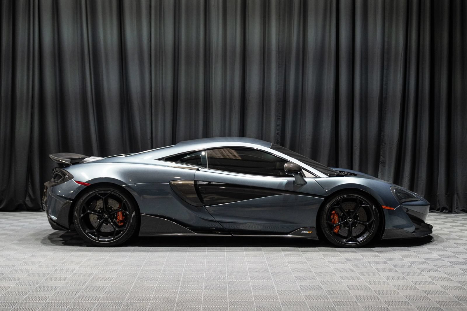 Used 2019 McLaren 600LT RWD image 4