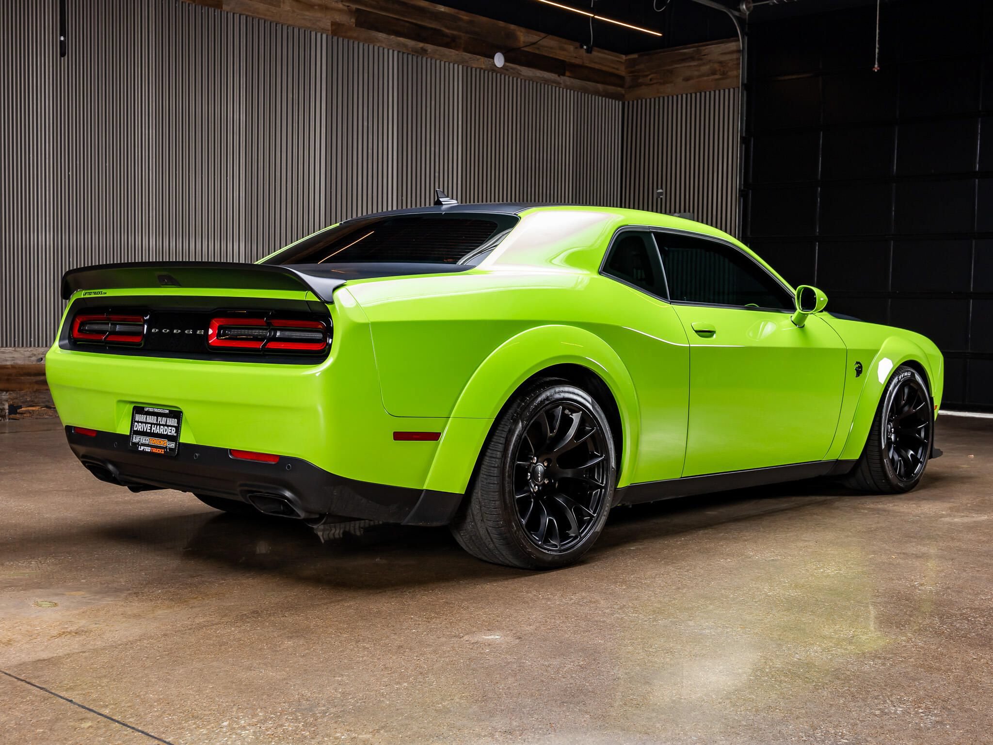 Used 2023 Dodge Challenger SRT Hellcat RWD image 9