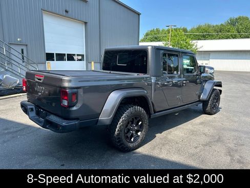 Used 2022 Jeep Gladiator Sport AWD/4WD image 4