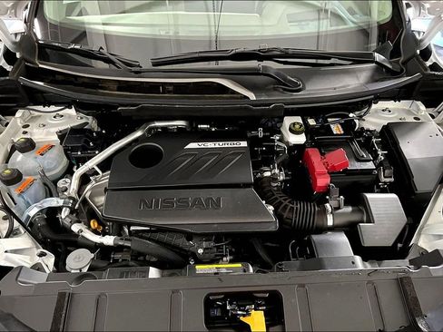 New 2025 Nissan Rogue SL w/ Tech Package image 17