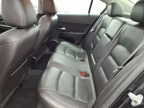 Used 2014 Chevrolet Cruze LT w/ Sun, Sound and Sport Package image 5