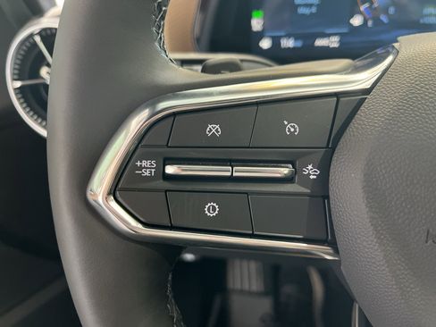 New 2026 Chevrolet Equinox ACTIV w/ LPO, Floor Liner Package AWD/4WD image 19