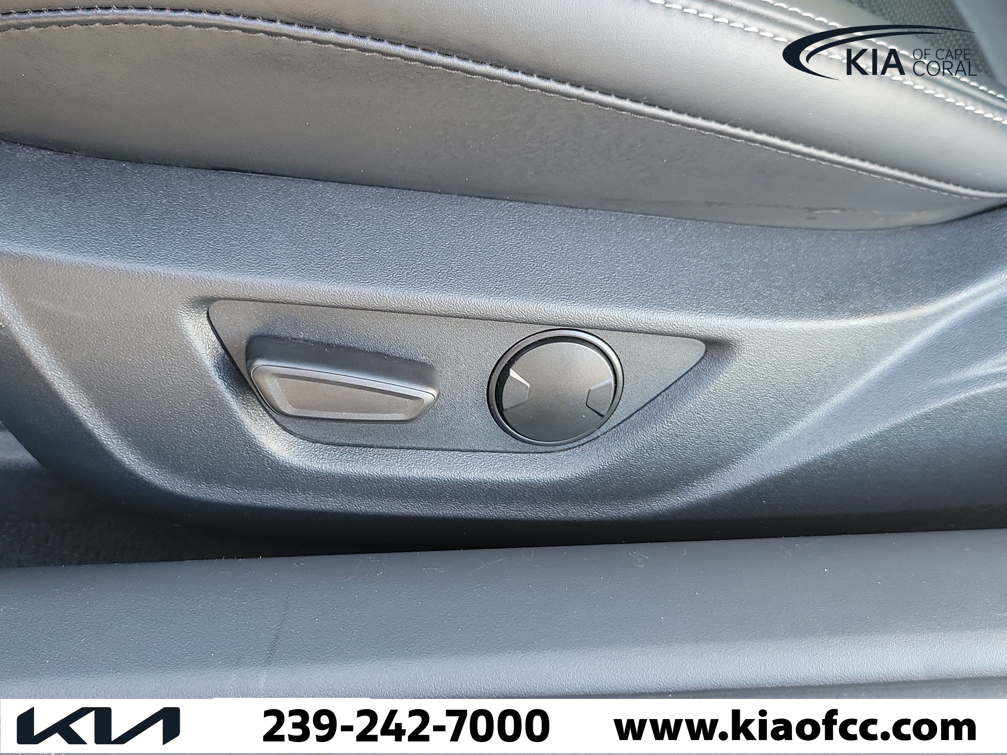 Used 2024 Ford Mustang GT Premium RWD image 12