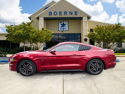 Used 2020 Ford Mustang Premium RWD image 2
