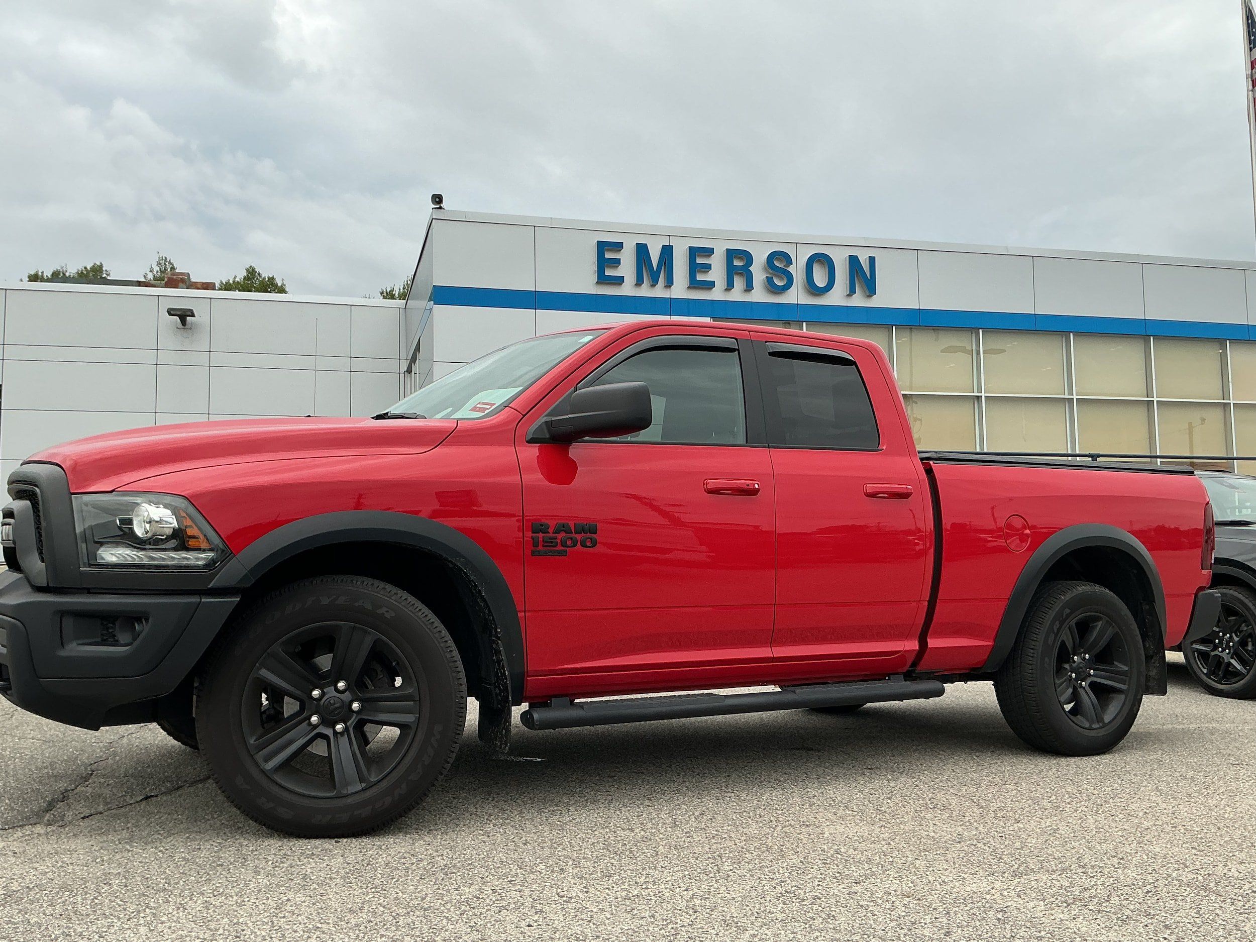 Used 2022 RAM 1500 Warlock w/ Technology Package I AWD/4WD image 2