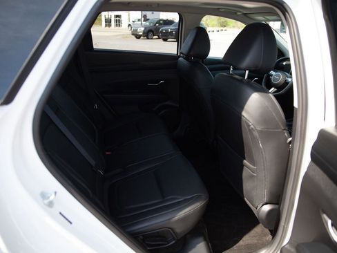 Used 2025 Hyundai Tucson SEL image 16