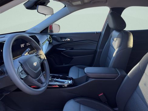 New 2026 Chevrolet Trax LT image 13