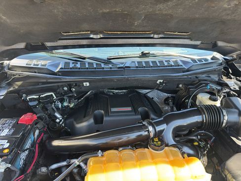 Used 2018 Ford F150 Raptor w/ Equipment Group 802A Luxury AWD/4WD image 7