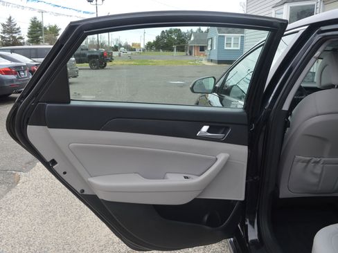 Used 2015 Hyundai Sonata Sport image 23