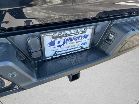 Used 2022 Ford F150 XLT w/ Equipment Group 302A High image 39