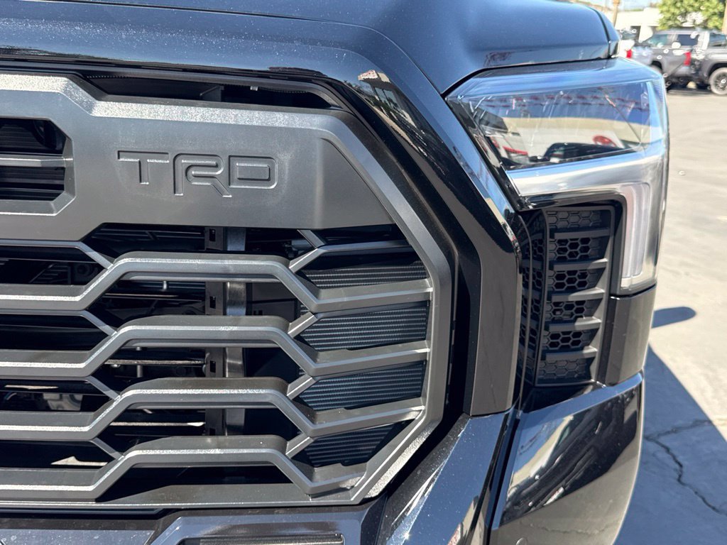 New 2026 Toyota Tundra Limited AWD/4WD image 8