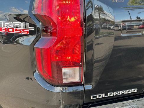 Used 2023 Chevrolet Colorado Trail Boss AWD/4WD image 36