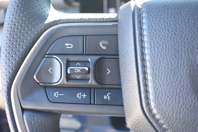 Used 2026 Toyota 4Runner SR5 AWD/4WD image 19