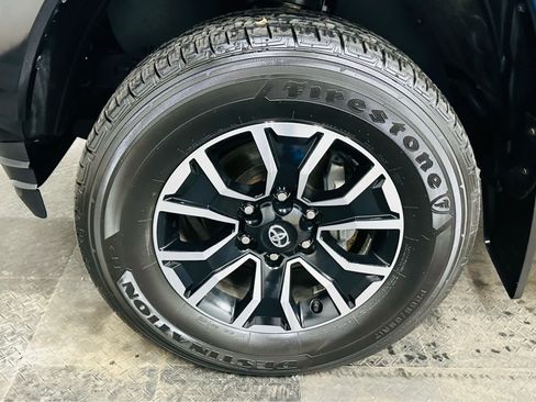 Certified 2023 Toyota Tacoma TRD Sport w/ Advanced Technology Package AWD/4WD image 28