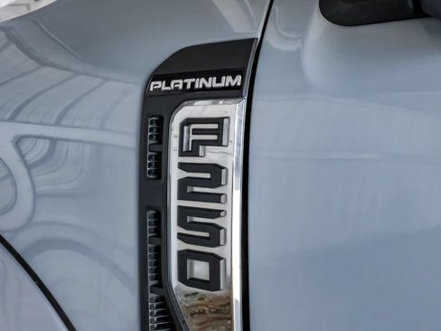 Used 2024 Ford F250 Platinum AWD/4WD image 56