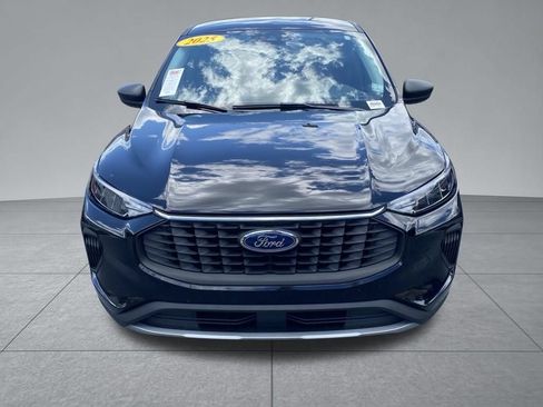 Used 2025 Ford Escape Active AWD/4WD image 19