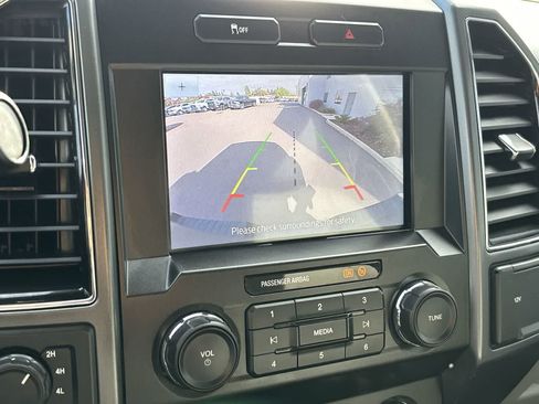 Used 2022 Ford F250 XLT image 23