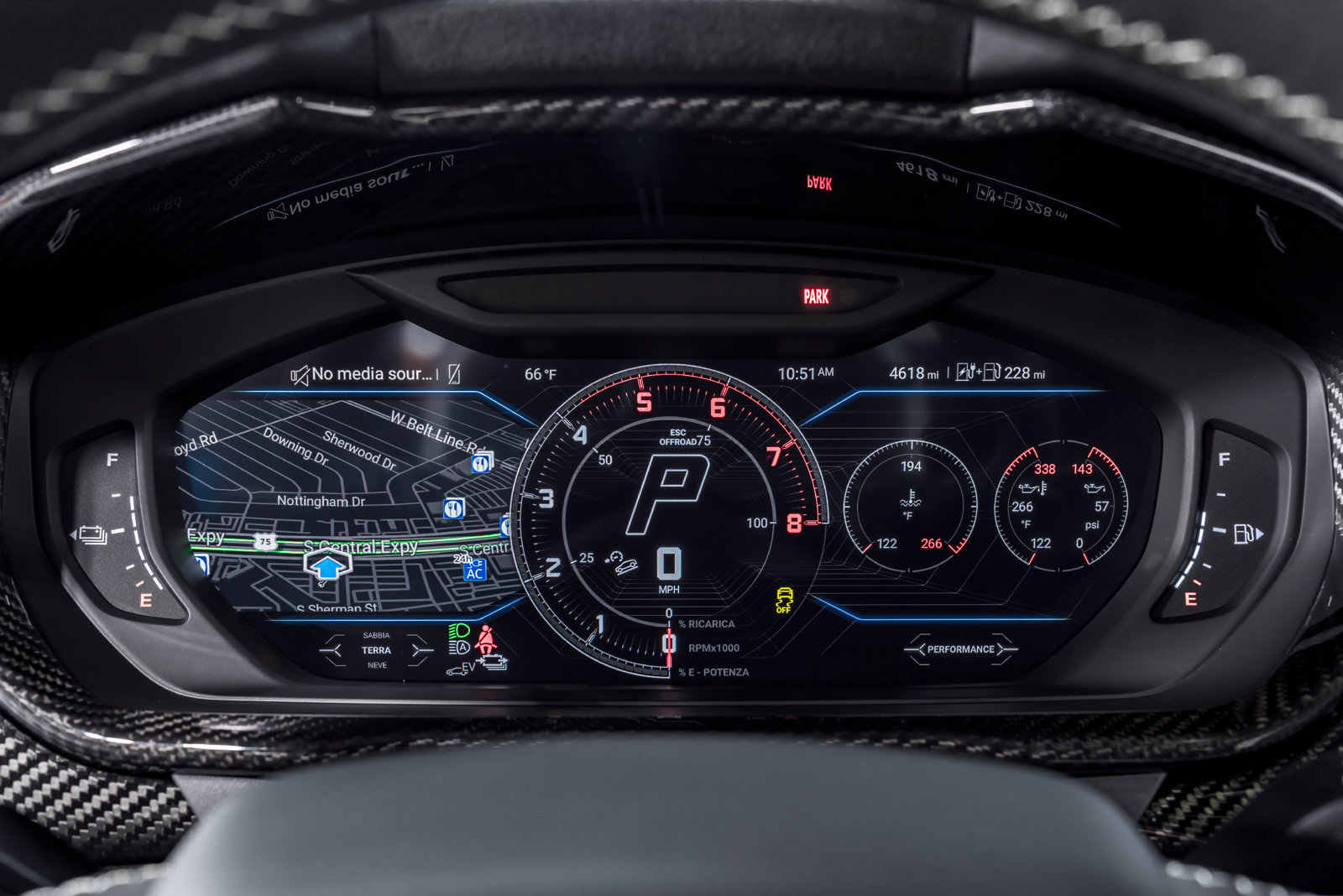 Used 2025 Lamborghini Urus SE AWD/4WD image 64