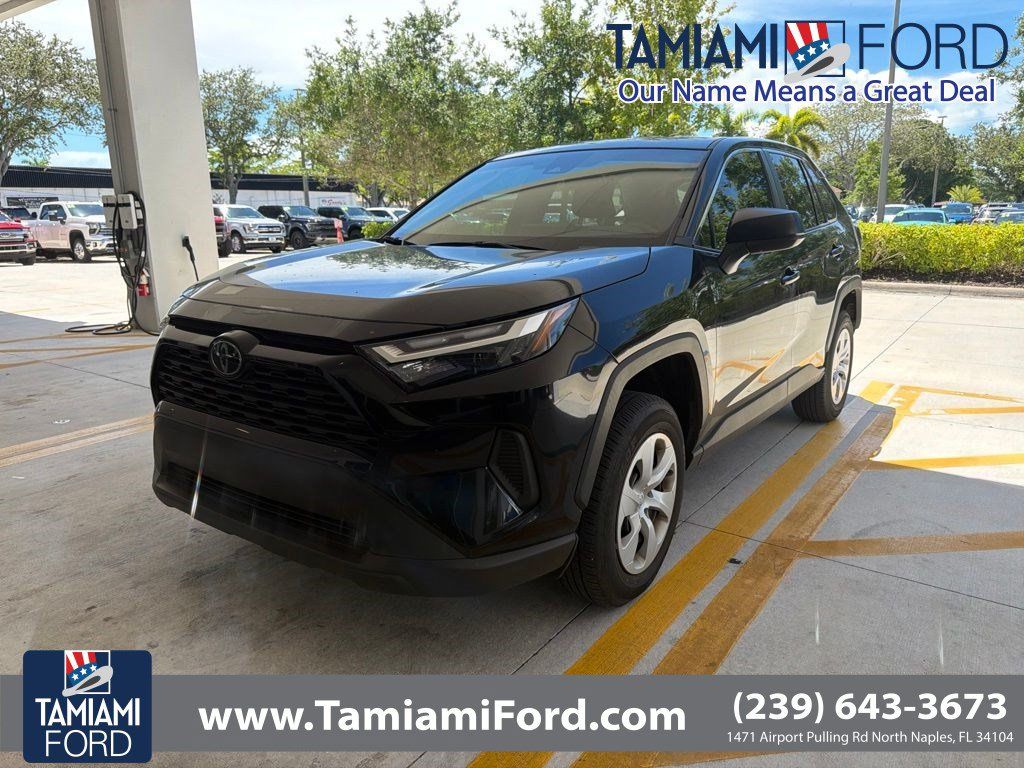 Used 2024 Toyota RAV4 LE FWD image 1