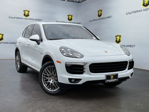 Used 2016 Porsche Cayenne S AWD/4WD image 3