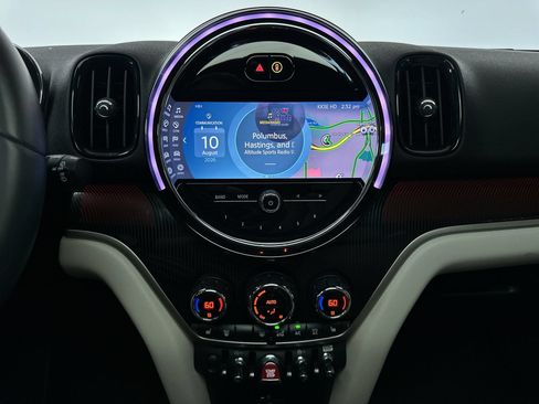 Used 2024 MINI Cooper Countryman S w/ Signature Upholstery Package AWD/4WD image 19