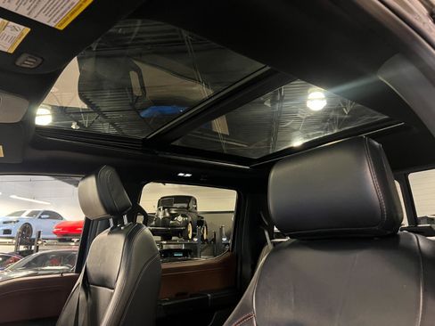 Used 2022 Ford F150 Lariat image 25