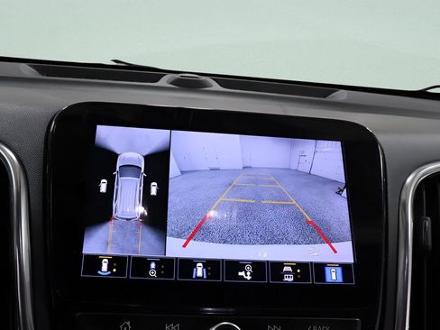 Used 2022 Chevrolet Equinox Premier image 15