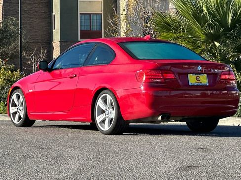 Used 2011 BMW 328i Coupe image 5