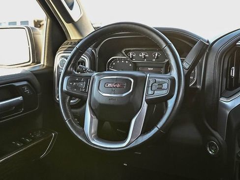 Used 2020 GMC Sierra 1500 Elevation w/ Elevation Value Package image 17