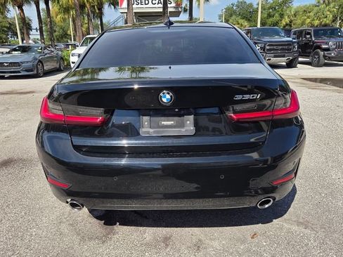 Used 2022 BMW 330i Sedan w/ Driving Assistance Package RWD image 4