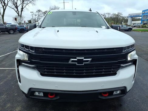 Certified 2021 Chevrolet Silverado 1500 RST w/ Redline Edition AWD/4WD image 2